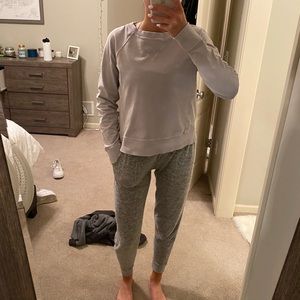 Lulu lemon sweatshirt